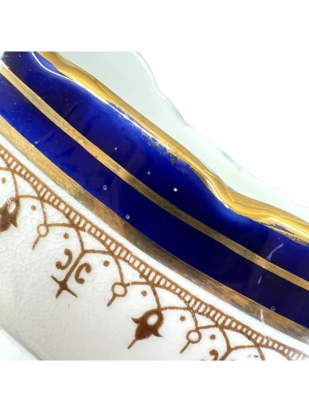 Aynsley Leighton Wavy Edge Cobalt Blue Sauce Boat Bone China Gold Trim